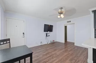 Photo #4: 6225554 Listing 