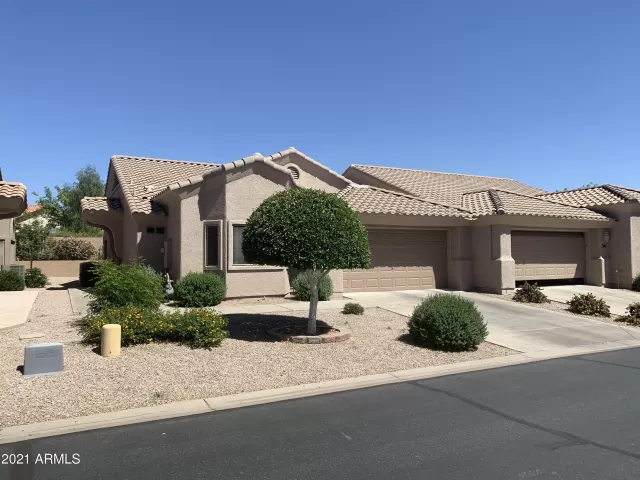 MLS: 6225570 Condo For Sale