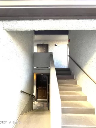 Photo #6: 6225869 Listing 