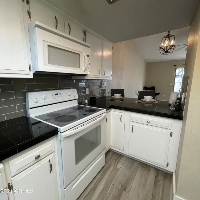 MLS: 6225994 Condo For Sale