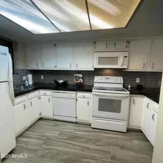 Photo #6: 6225994 Listing 