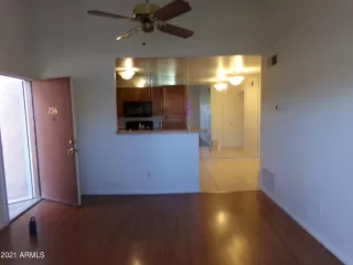 Photo #5: 6226045 Listing