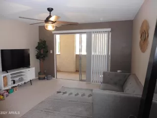 Photo #3: 6226766 Listing