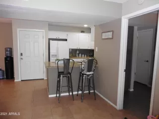 Photo #6: 6226766 Listing