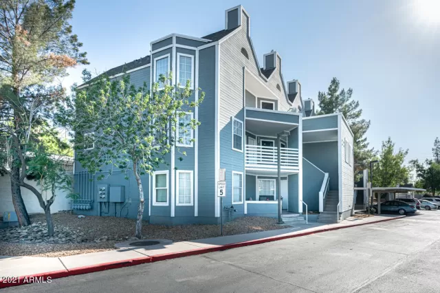 MLS: 6226954 Condo For Sale