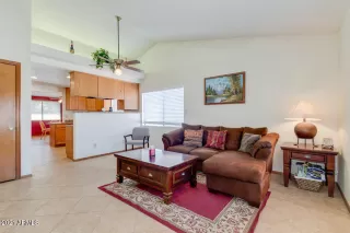 Photo #2: 6227150 Listing 