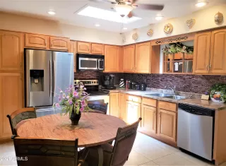 Photo #4: 6227254 Listing 