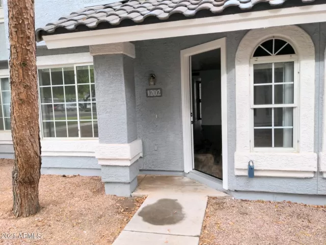 MLS: 6227309 Condo For Sale