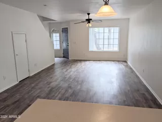 Photo #3: 6227309 Listing 