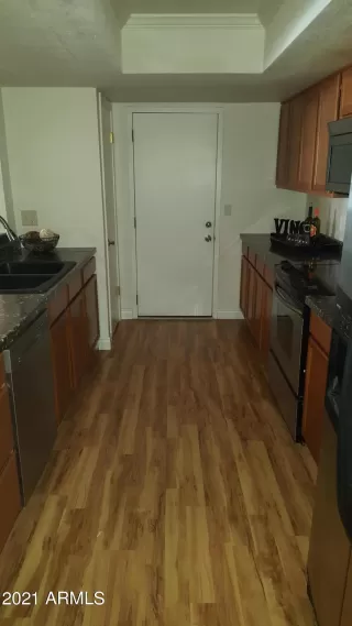 Photo #4: 6227724 Listing