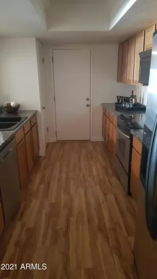 Photo #6: 6227724 Listing