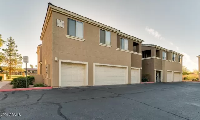 MLS: 6228001 Condo For Sale