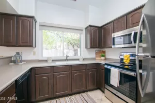 Photo #2: 6228085 Listing