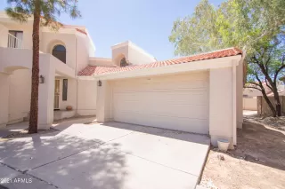 Photo #6: 6228085 Listing