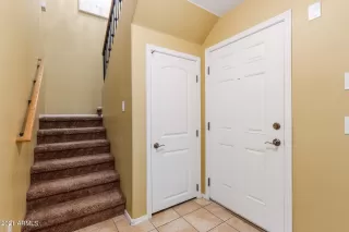 Photo #4: 6228167 Listing