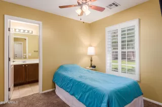 Photo #5: 6228167 Listing