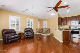 Photo #6: 6228167 Listing