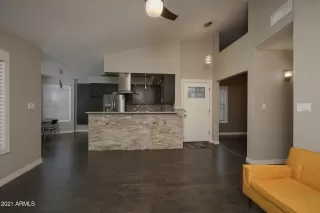 Photo #6: 6228235 Listing 