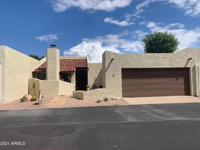 MLS: 6228248 Condo For Sale