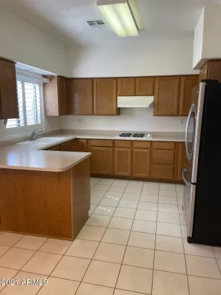 Photo #3: 6228443 Listing