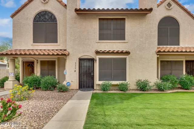 MLS: 6228562 Condo For Sale