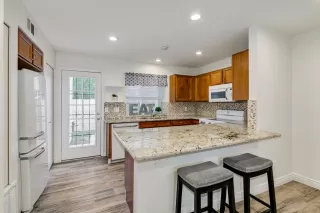 Photo #4: 6228562 Listing