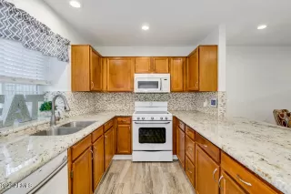 Photo #5: 6228562 Listing