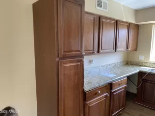 Photo #5: 6228568 Listing