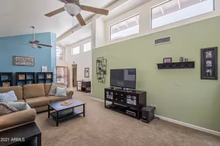 Photo #5: 6228775 Listing