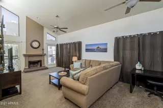 Photo #6: 6228775 Listing