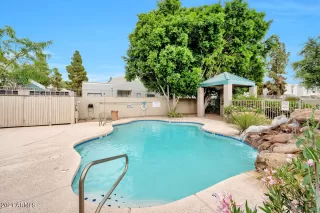 Photo #1: 6228988 Listing