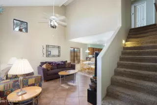 Photo #5: 6229054 Listing