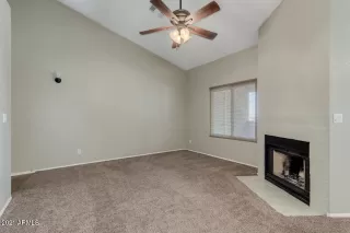 Photo #6: 6229077 Listing