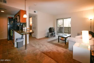 Photo #4: 6229181 Listing