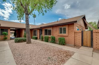 Photo #2: 6229188 Listing