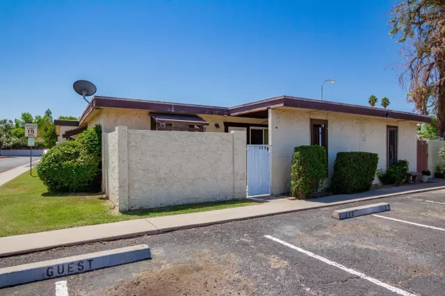 MLS: 6229223 Condo For Sale