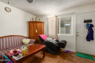 Photo #6: 6229223 Listing