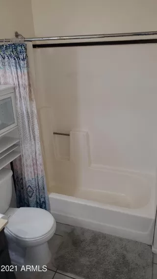 Photo #6: 6230299 Listing