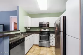 Photo #5: 6230974 Listing