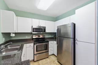 Photo #6: 6230974 Listing