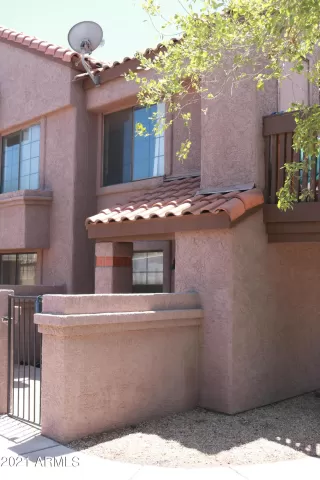 Photo #2: 6231032 Listing