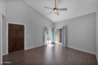 Photo #6: 6231164 Listing