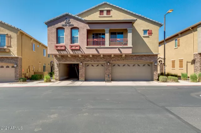 MLS: 6231212 Condo For Sale