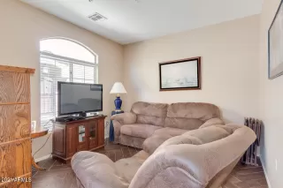 Photo #5: 6231212 Listing 