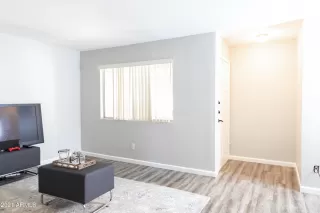 Photo #4: 6231471 Listing