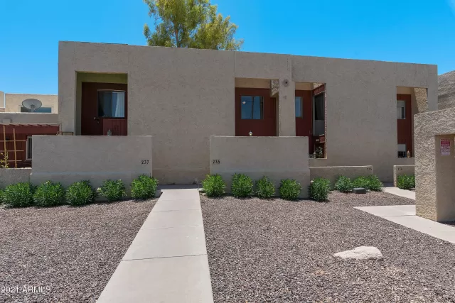 MLS: 6231611 Condo For Sale