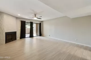 Photo #5: 6231611 Listing