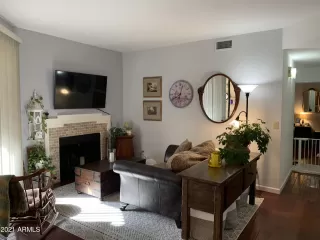 Photo #3: 6231826 Listing 