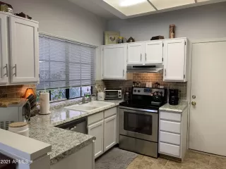 Photo #5: 6231826 Listing 