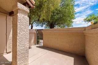 Photo #3: 6231916 Listing